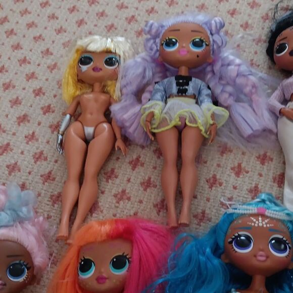 Lol   - Picture 4 of 5